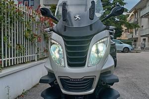 Peugeot metropolis 400 I 