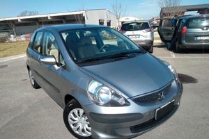 Honda Jazz 1.4 i-DSi 5p. LS Appeal x neopatentati