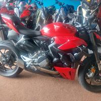 Ducati StreetFighter V2