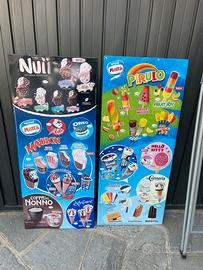 Espositore + 2 cartelli pubblicitari gelati Motta