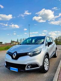 Captur in buonissimo stato. Ok neopatentati.
