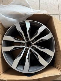 Cerchione originale Volkswagen Suzuka da 19