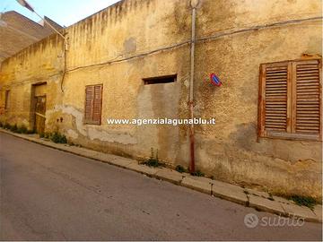 Casa singola completamente da ristruttare
