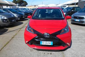 Toyota Aygo 1.0 VVT-i 69 CV 5 porte x-play