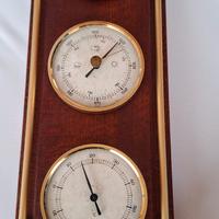 Barometro vintage in legno e ottone