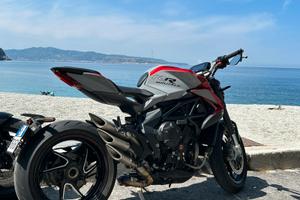 Brutale 800 rr