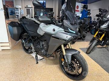 Yamaha Tracer 9 GT YAMT - Cambio Automatico - Azie