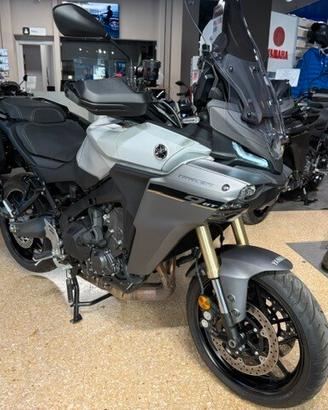 Yamaha Tracer 9 GT YAMT - Cambio Automatico - Azie