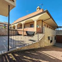 VILLA SINGOLA A MANFREDONIA