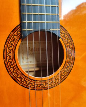 Chitarra classica  in perfetto ordine come nuova