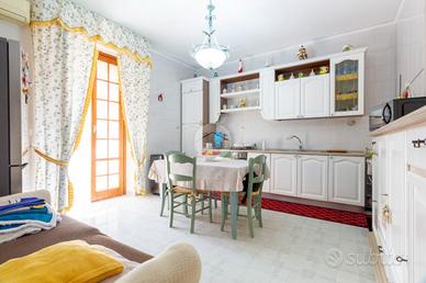 4 LOCALI A VILLABATE