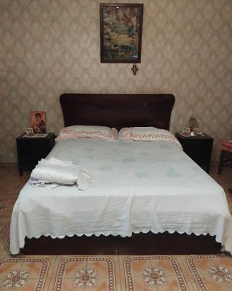 letto matrimoniale antico