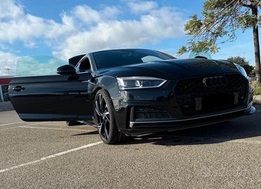 Audi a5 coupe s line 3000 v6 diesel