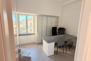 Studio/Ufficio ristrutturato e arredato