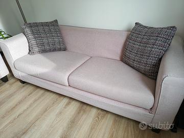 2 divani Poltronesofà + cuscini