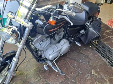 Moto Harley Davidson 883 Sposter Low 54