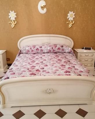 Camera da letto completa shabby
