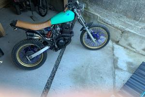 XT 600 cafe' race '84