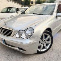 Mercedes classe C 220 CDI 105000km