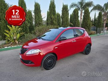 Lancia Ypsilon 1.0 FireFly 5 porte S&S Hybrid Silv