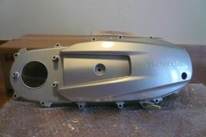 COPERCHIO LATERALE MOTORE HONDA SH150 dal 2017
