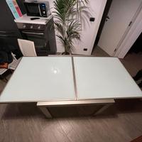 Tavolo cucina vetro