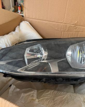 Faro anteriore sx golf 7