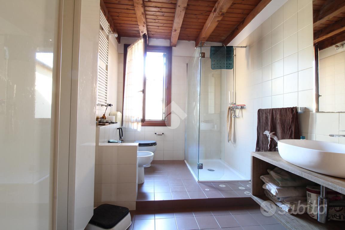 Apartment in Vicenza, Barche - Altro