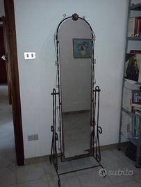 Antico Specchio Basculante in ferro battuto