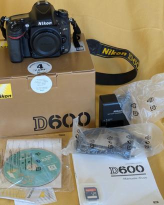Nikon D600 fotocamera digitale reflex DSLR