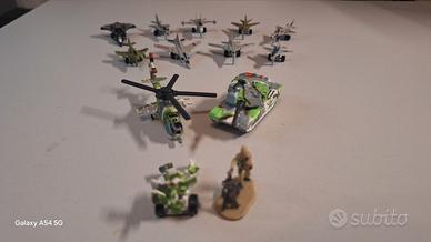 Micro Machines Aerei e mezzi militari.