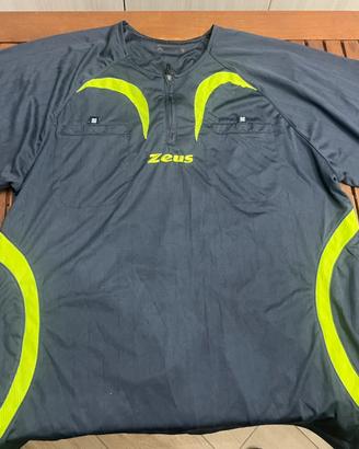 2 set completi divise da arbitro Zeus tg. L