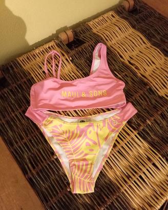 Intimo ragazza e abbigliamento bambino