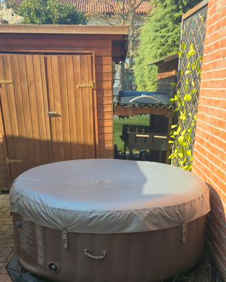 Spa Gonfiabile da Esterno con Idromassaggio