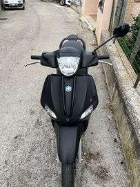 Scooter Piaggio LIBERTY 50cc