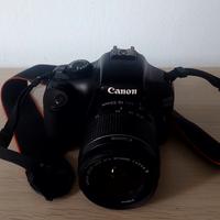 Canon eos 1100 d 