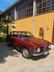 Alfa Romeo GT 1.3 Junior Scalino del 1969