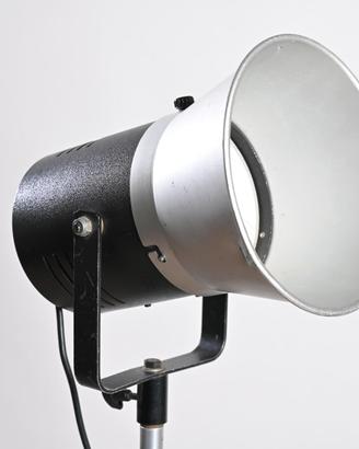 Illuminatore professionale  luce continua IFF 1250
