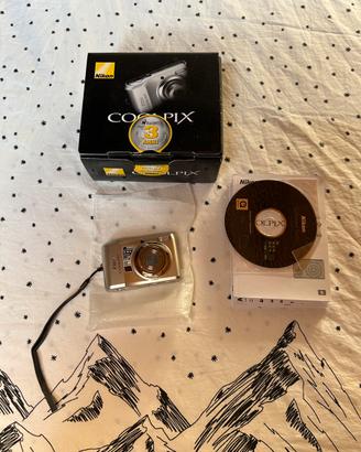 Nikon Coolpix L19