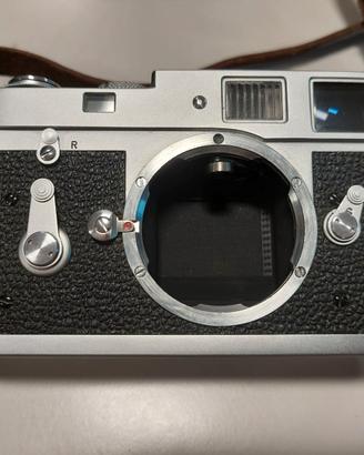 LEICA M2 solo corpo