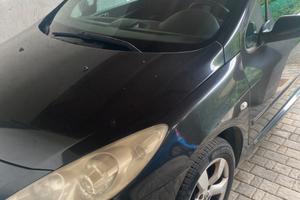 Peugeot 307 1.6 HDI ANNO 2007 ok neopatentati