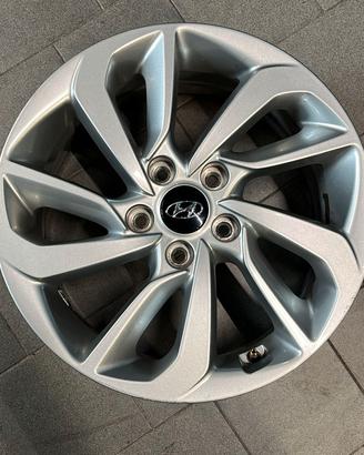 Cerchi lega ORIGINALI Hyundai 16 - usati