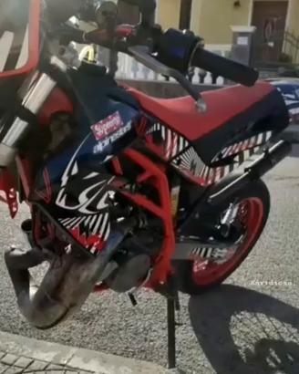 Aprilia sx125 2t
