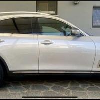 Infiniti QX70S 3.7 gpl