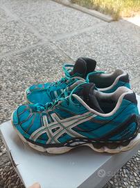 Scarpe Asics da volley n.39.5