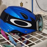 Casco alpina occhiali oakley