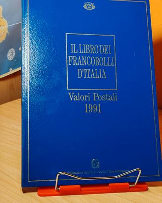 IL Libro dei Francobolli d'Italia valori postali 