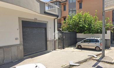 NEGOZIO A MELITO DI NAPOLI