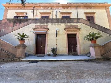 Porzione di villa - Palermo
