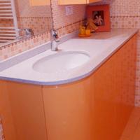 Mobile bagno con portalavatrice